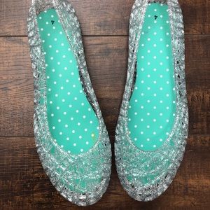 Size 4 girls silver sparkly Jelly fits a  6.5